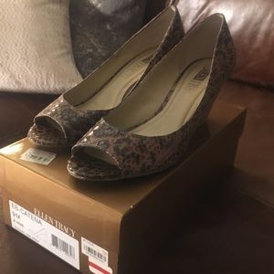 Ellen Tracy Snake Wedges